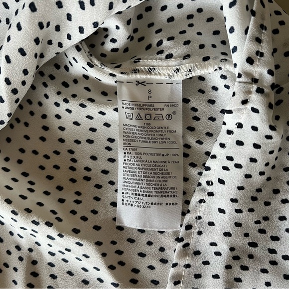 Banana Republic Women’s Oversized White and Black Polka Dot Blouse Size S - Picture 6 of 12